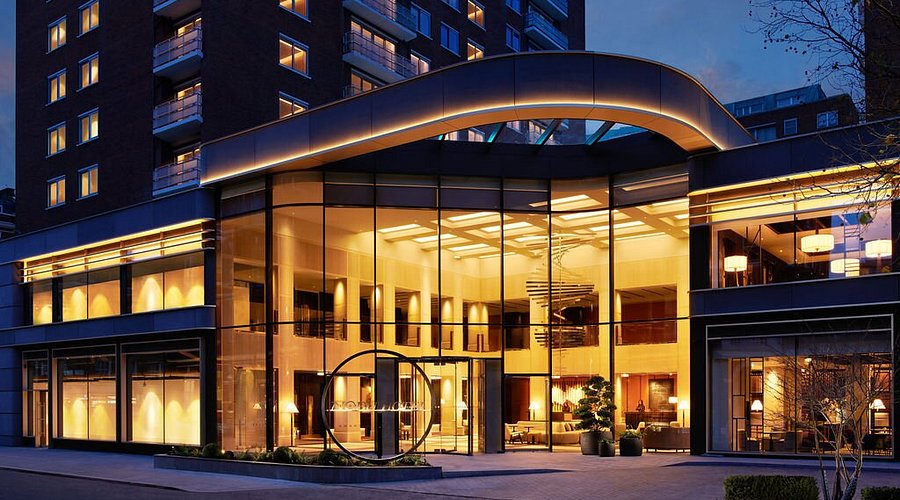 The Nobu Hotel London facade at dusk, home to The Hannah Gaboardi Clinic